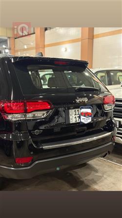 جیپ گراند شیرۆکی